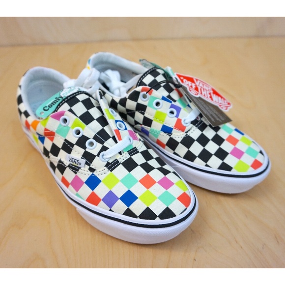 NWT Vans x MoMA Unisex "Checkerboard Comfycush Era" Sneakers - Picture 2 of 8